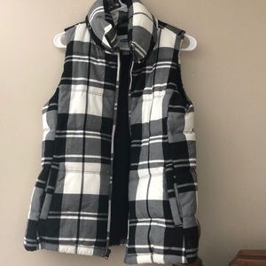 Women’s Vest size Medium